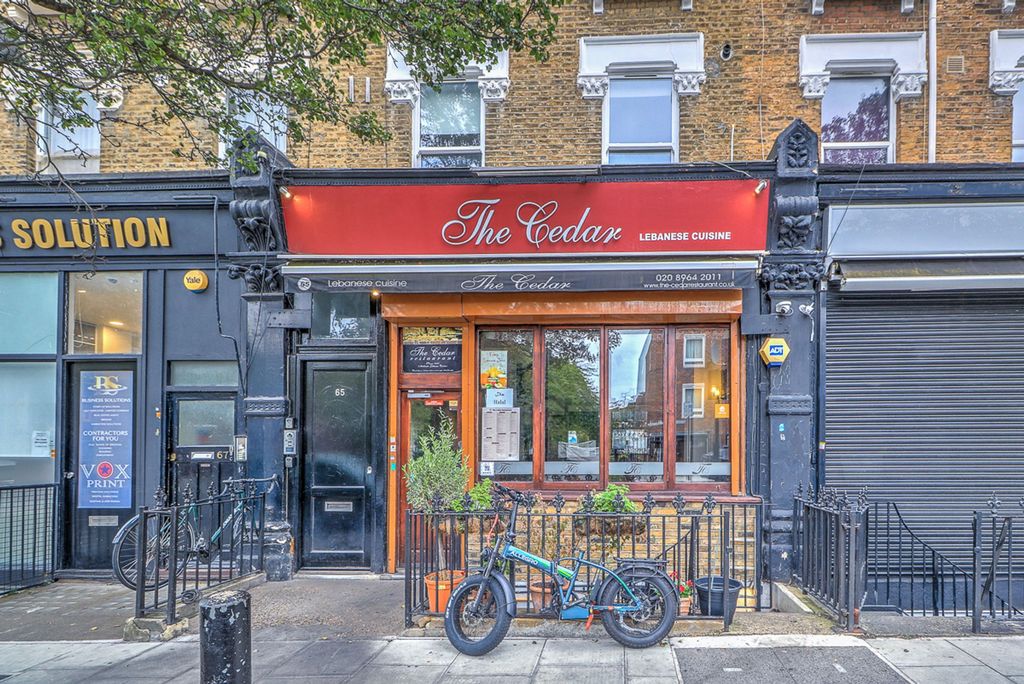 Property photo 1 of 9