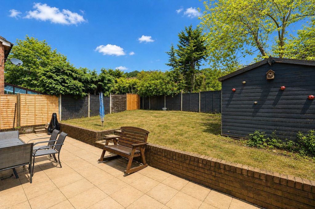 Property photo 2 of 14 Picture No. 12