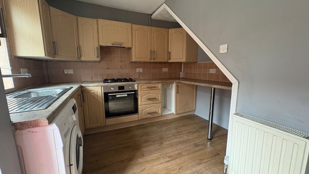 Property photo 2 of 8 Img_2248
