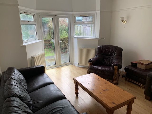 Property photo 2 of 11 Images