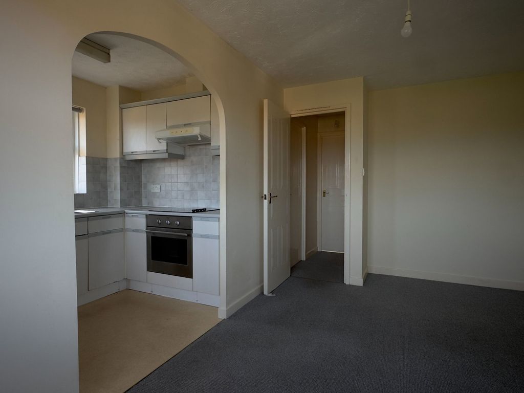 Property photo 3 of 13