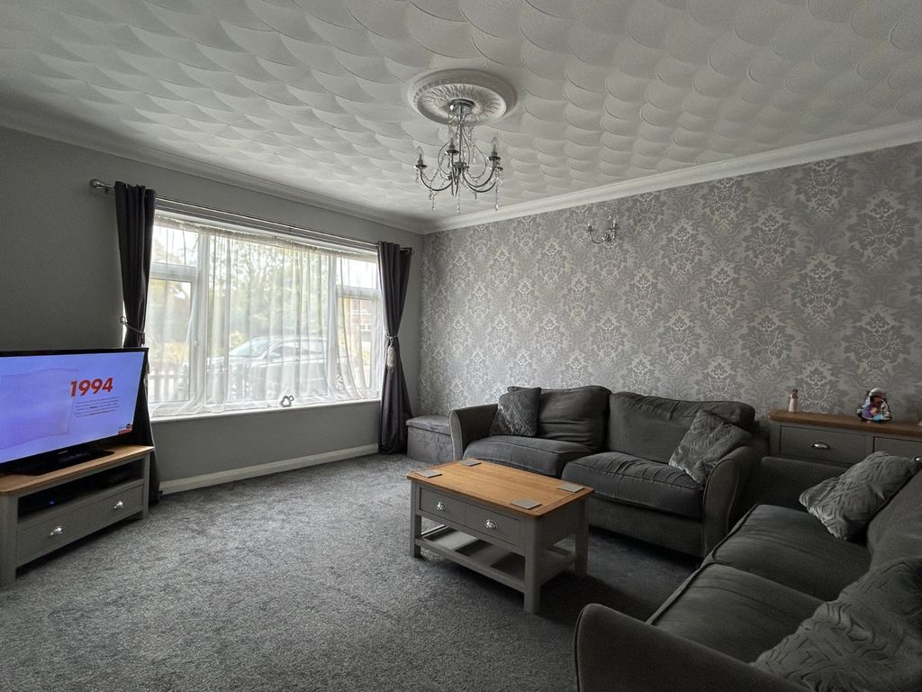 Property photo 2 of 11 Picture 2