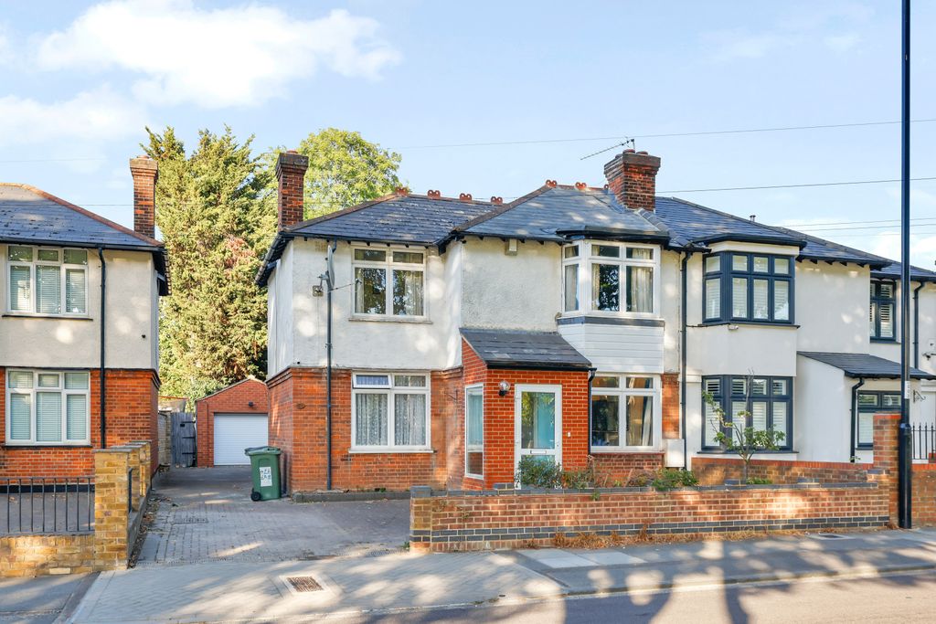 Property photo 2 of 16 Picture No. 02