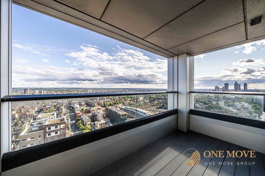 Property photo 1 of 36