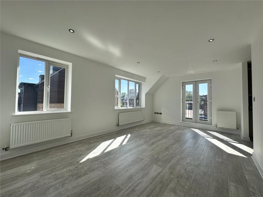 Property photo 2 of 5 Gallery