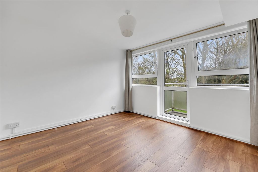 Property photo 2 of 15 9S4A2798.Jpg