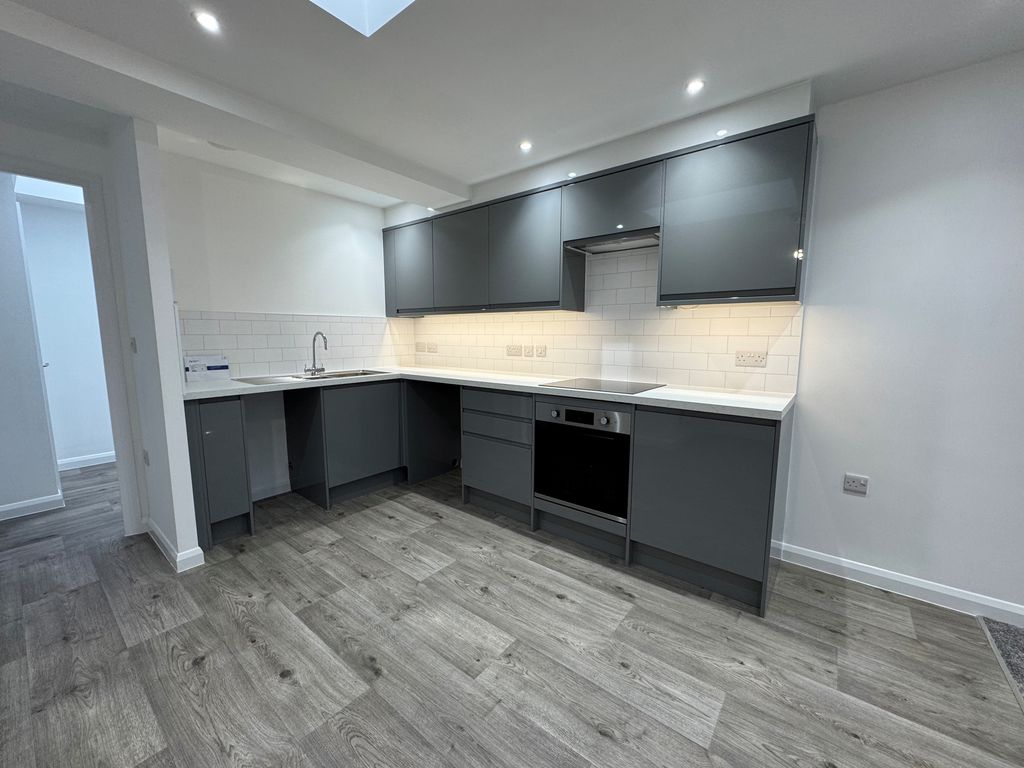 Property photo 1 of 23 Image