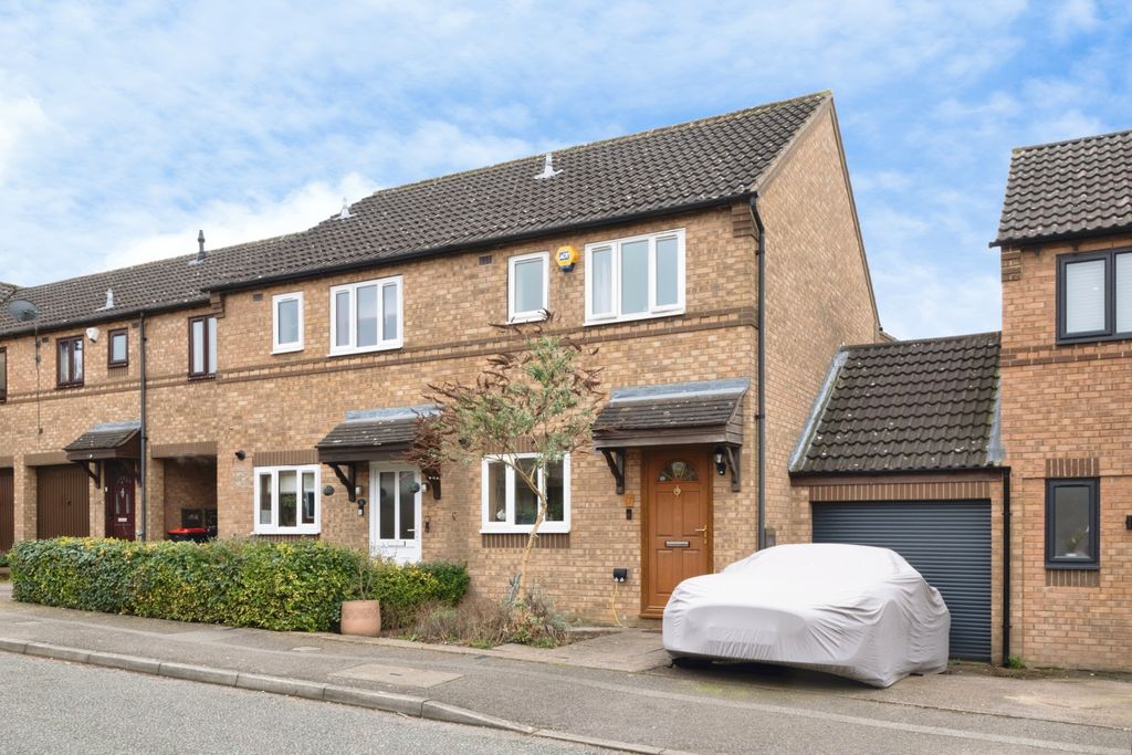 Property photo 1 of 18