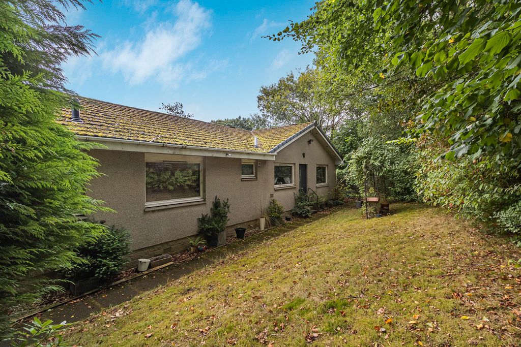 Property photo 2 of 22