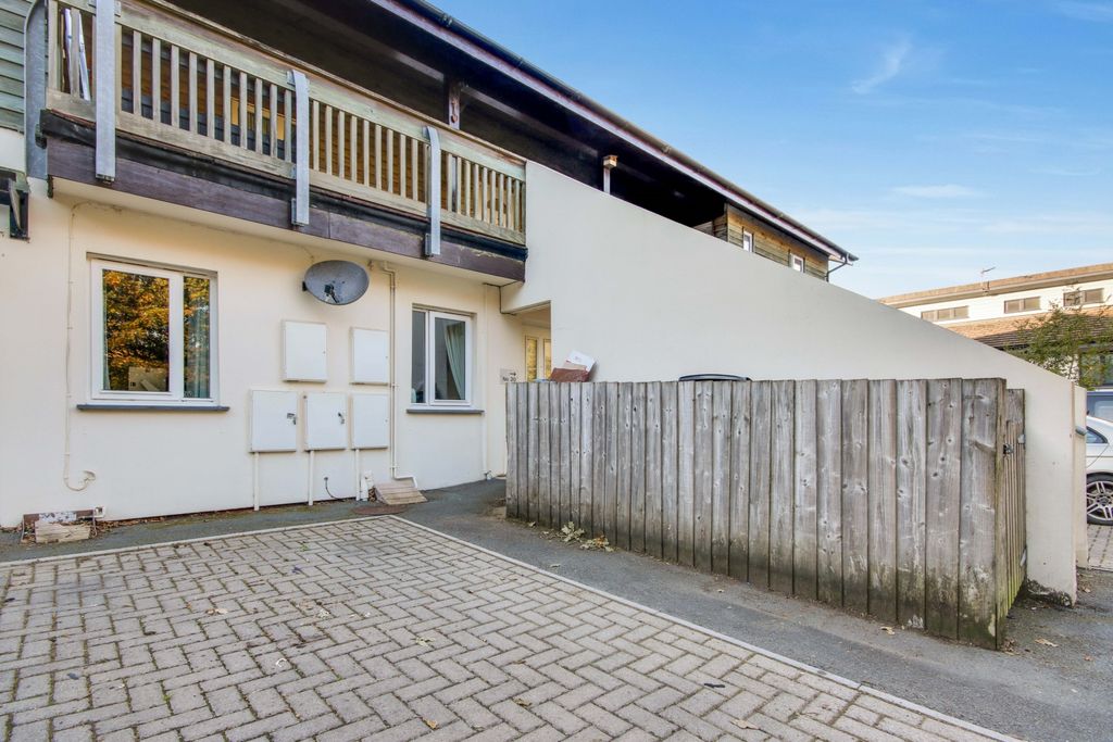 Property photo 2 of 10 Img_9070-Img_9072-1