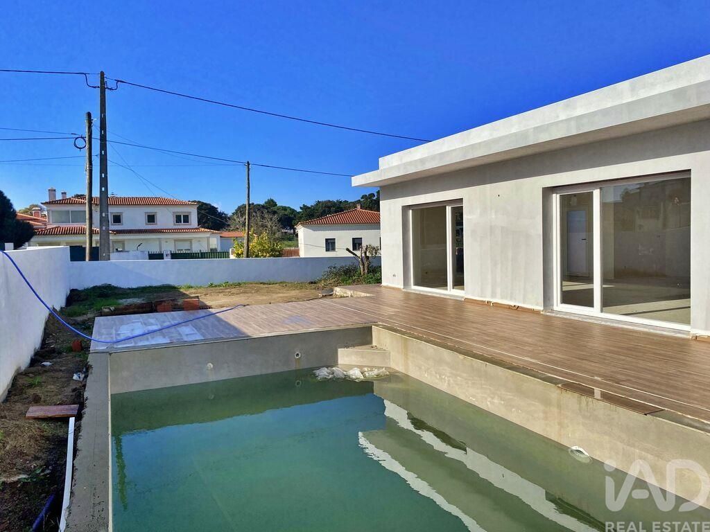 Property photo 1 of 27