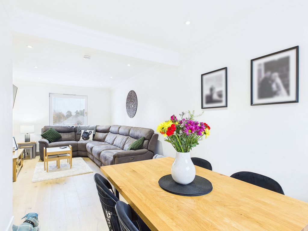 Property photo 2 of 29