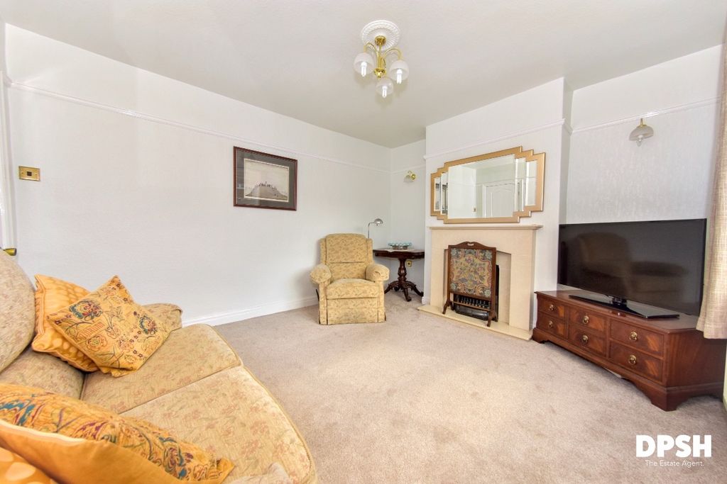 Property photo 3 of 26