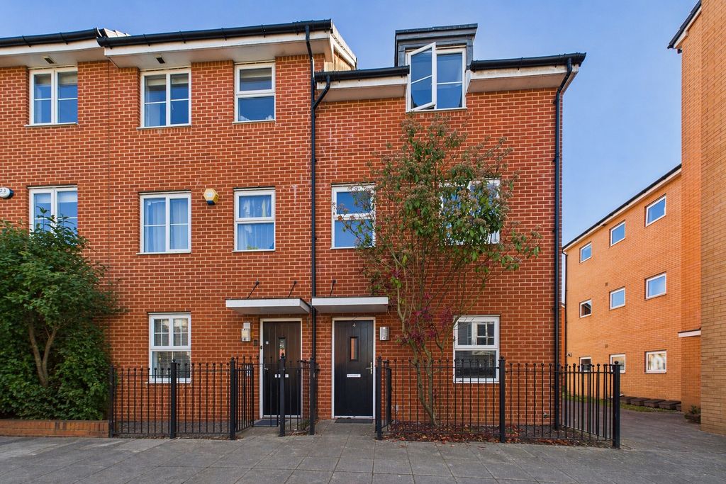 Property photo 1 of 8 Picture No. 01