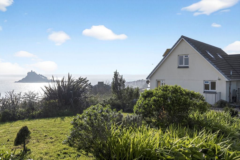 Property photo 1 of 17 Pbox-Img.Jpg