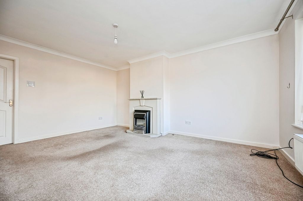 Property photo 3 of 17 Pbox-Img.Jpg