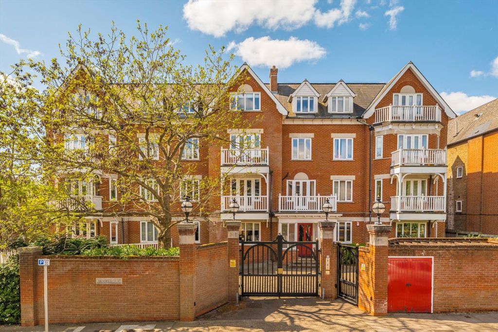 Property photo 1 of 7