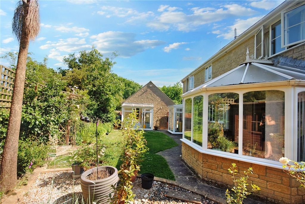 Property photo 3 of 24 Picture No. 31