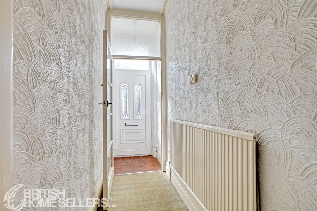 Property photo 2 of 13 Picture No. 10
