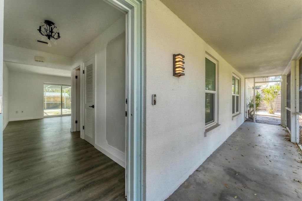 Property photo 2 of 15 <Alttext/>