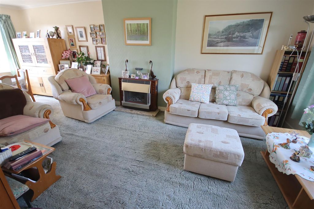 Property photo 3 of 17 Img_9404.Jpg