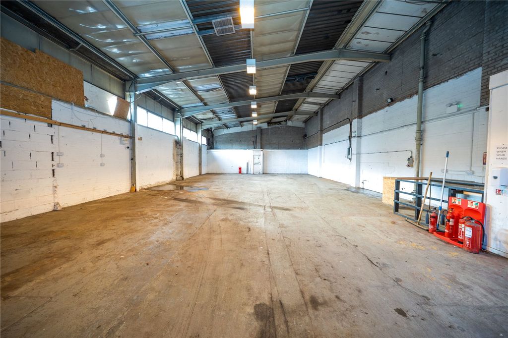 Property photo 2 of 6 Picture No. 01