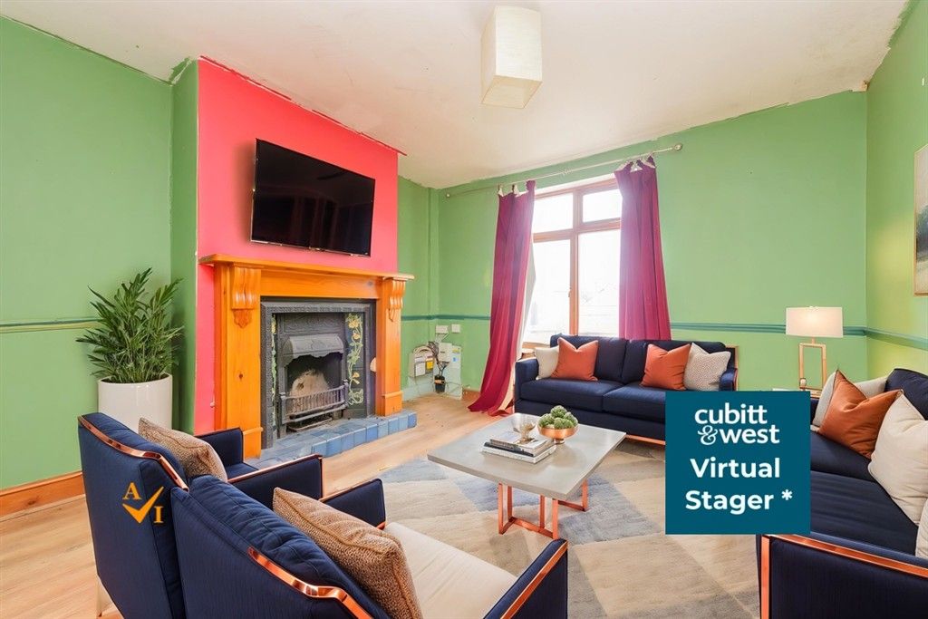 Property photo 3 of 12 Living Room (Modern Style)