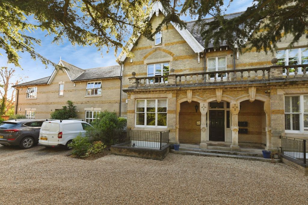 Property photo 1 of 19 Pbox-Img.Jpg