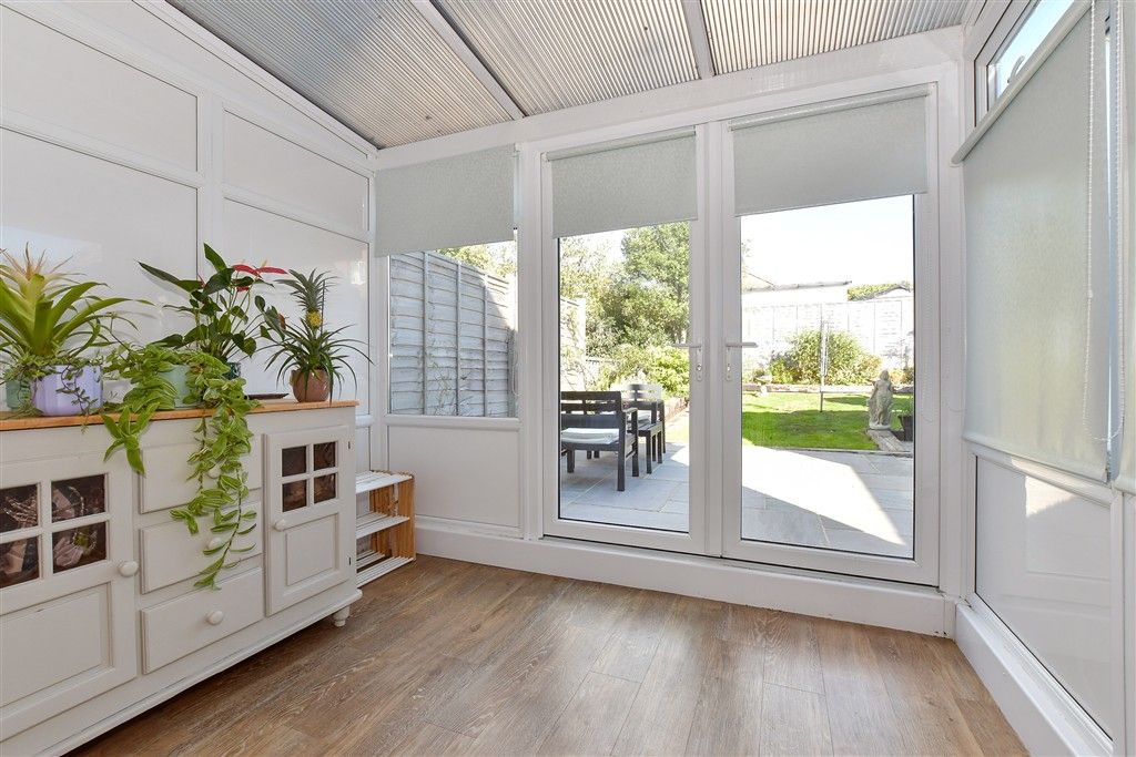 Property photo 1 of 12 Conservatory