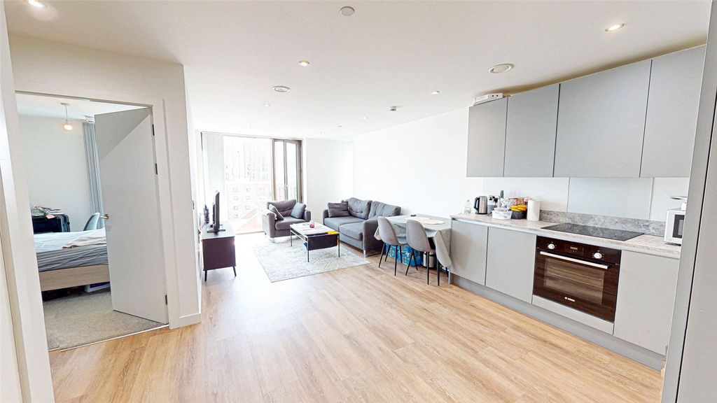 Property photo 2 of 10 Picture No. 03