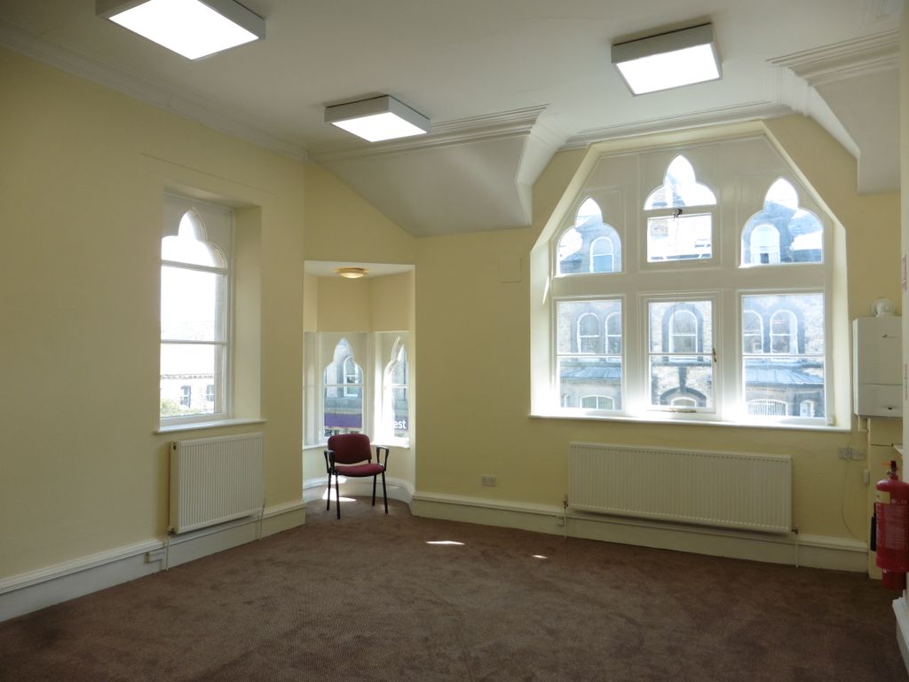 Property photo 2 of 3