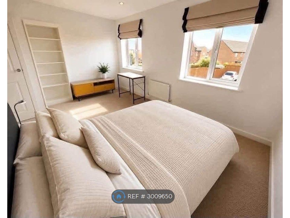 Property photo 1 of 2