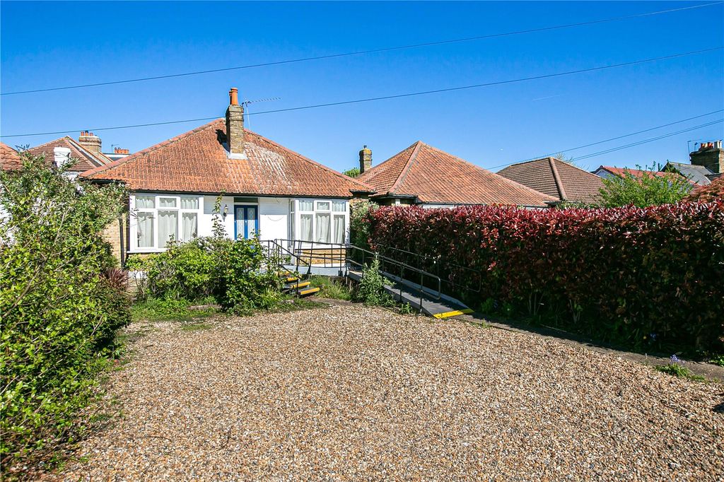 Property photo 1 of 20 Exterior