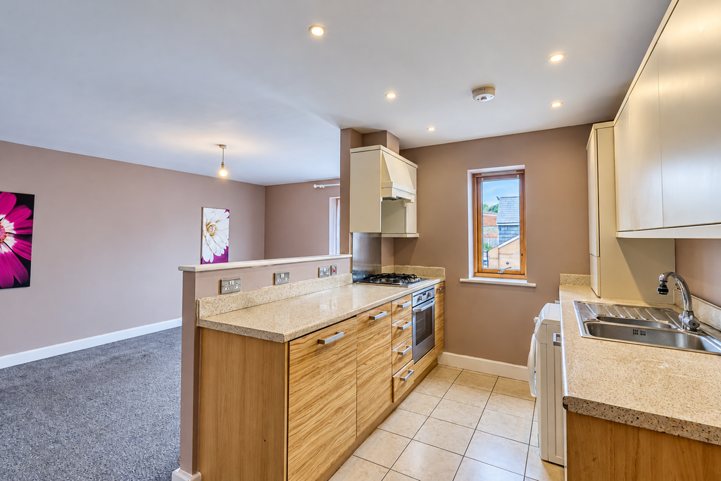 Property photo 2 of 14 Picture No. 27