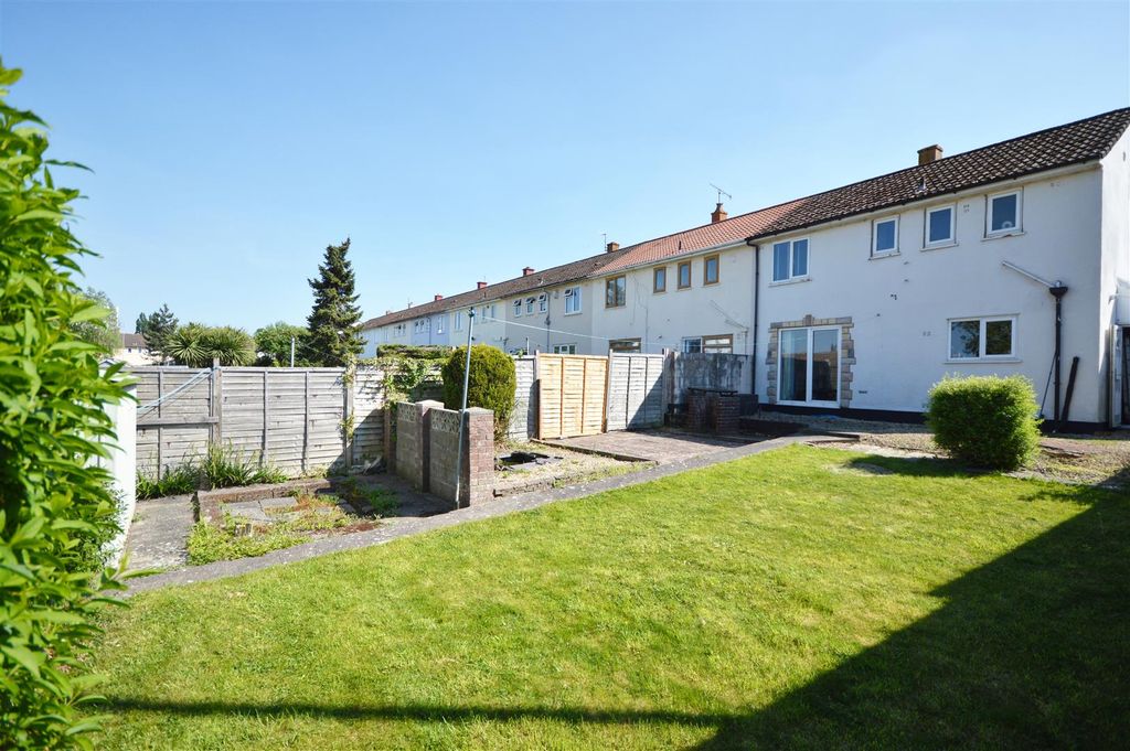 Property photo 1 of 16 Outside
