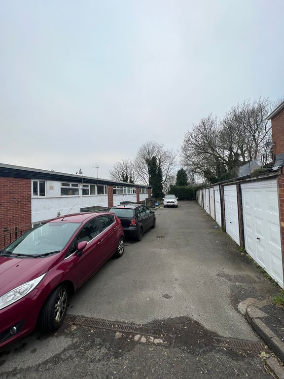 Property photo 3 of 4
