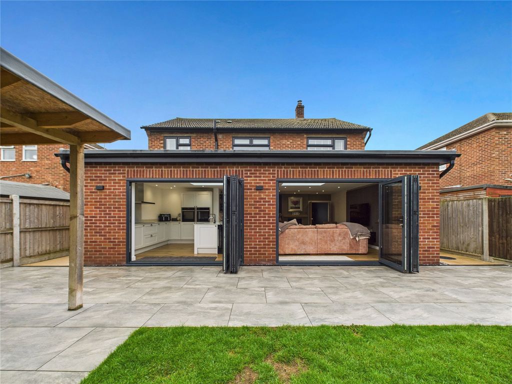 Property photo 3 of 36 Picture 3