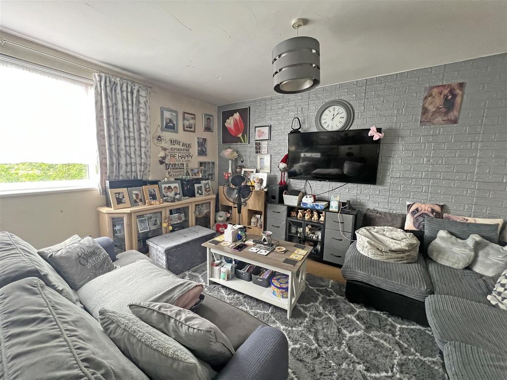 Property photo 3 of 7 Img_4086.Jpg