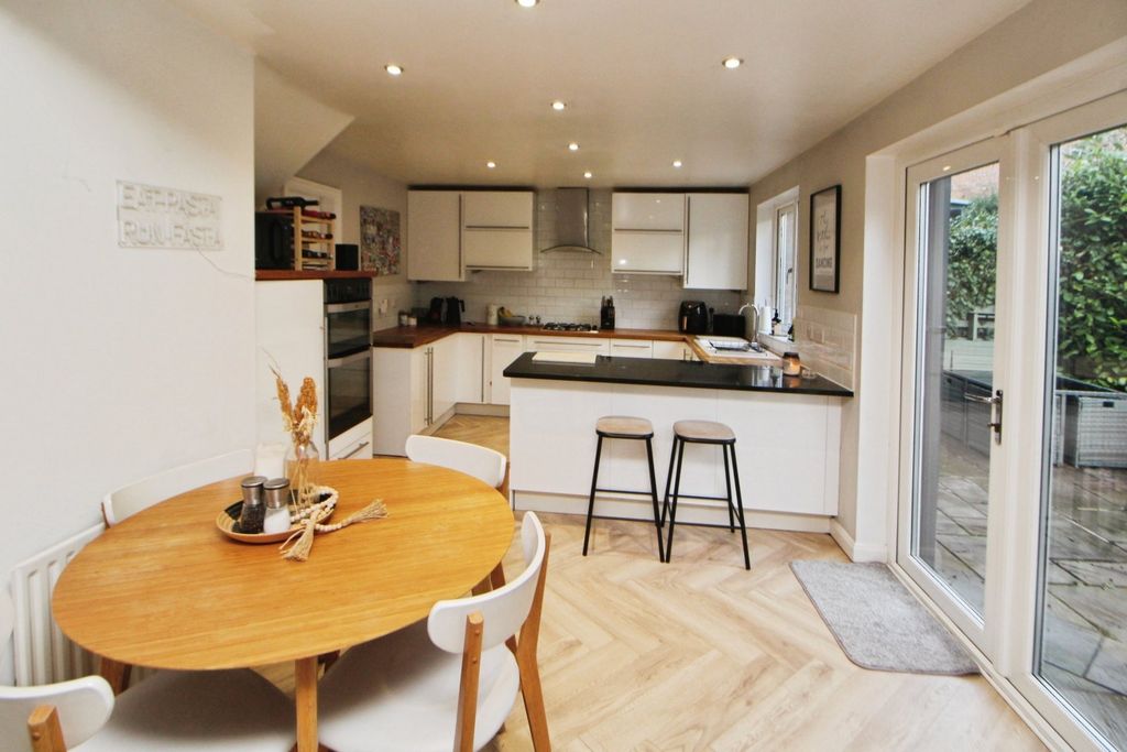 Property photo 3 of 13 Picture No. 04