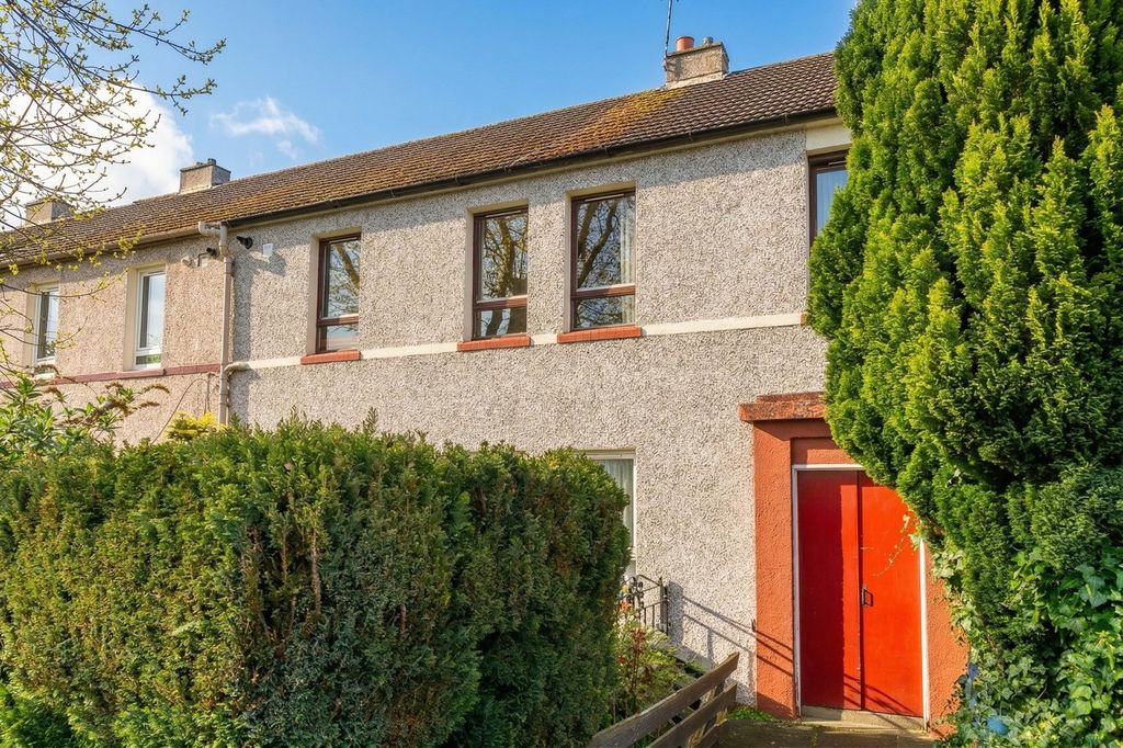 Property photo 1 of 21