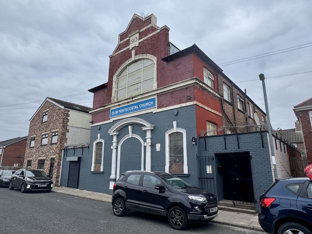 Property photo 1 of 17