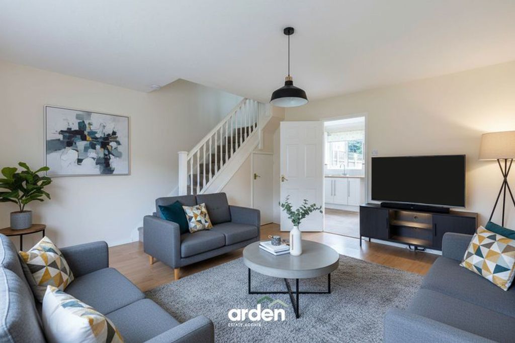 Property photo 2 of 9