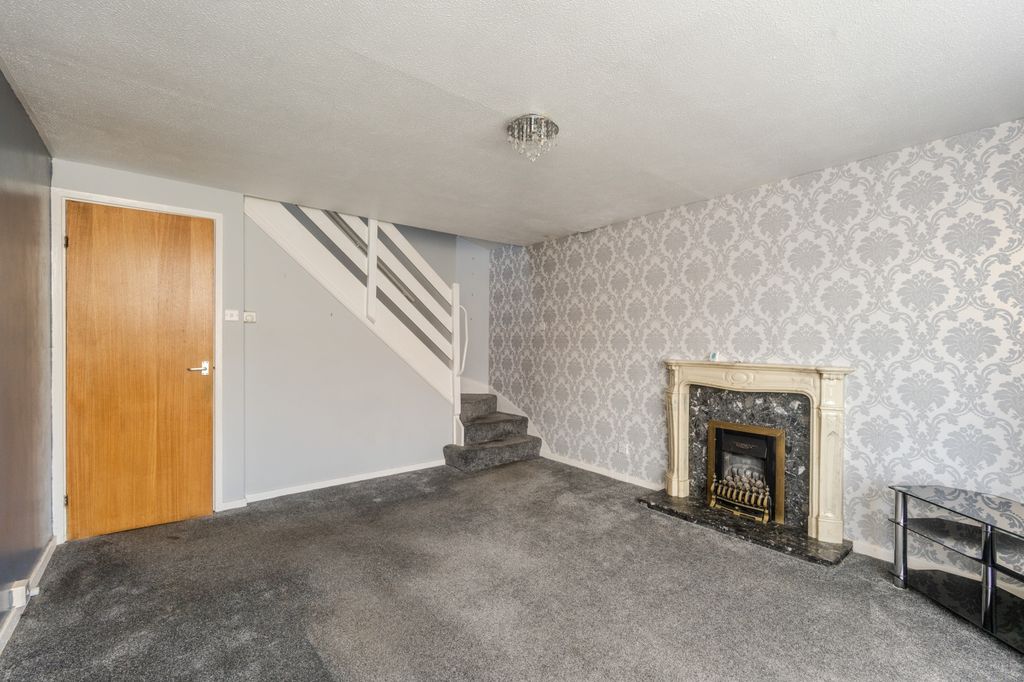 Property photo 2 of 16 Image 1