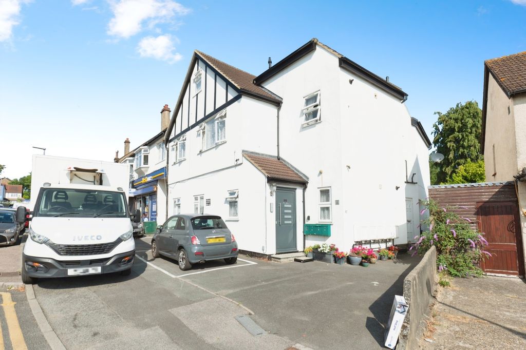 Property photo 2 of 12 Photo