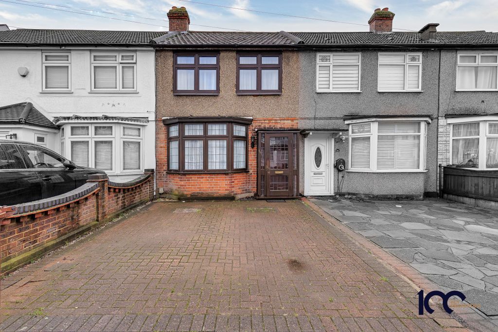 Property photo 1 of 20