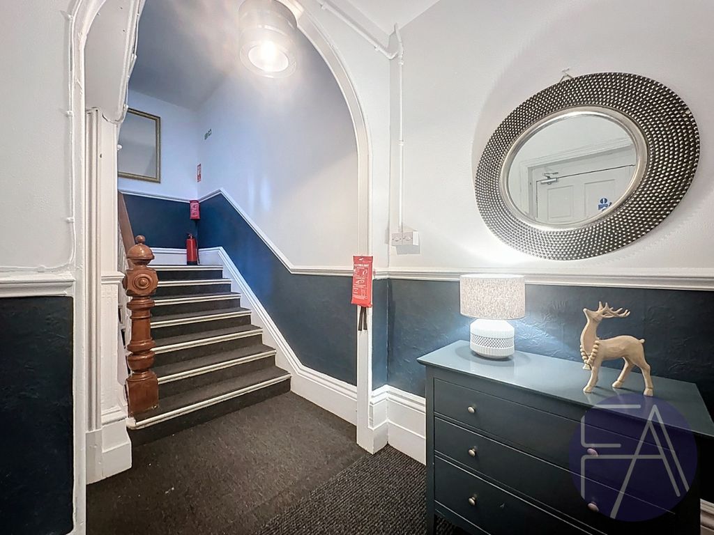 Property photo 3 of 26 4373245
