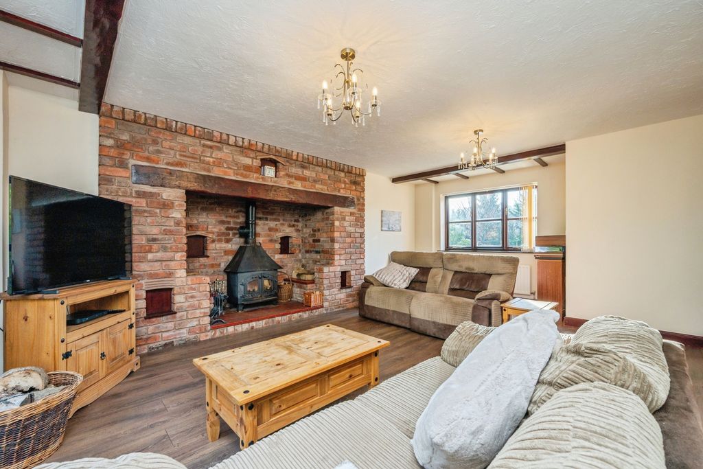 Property photo 3 of 20 Dsc_9189