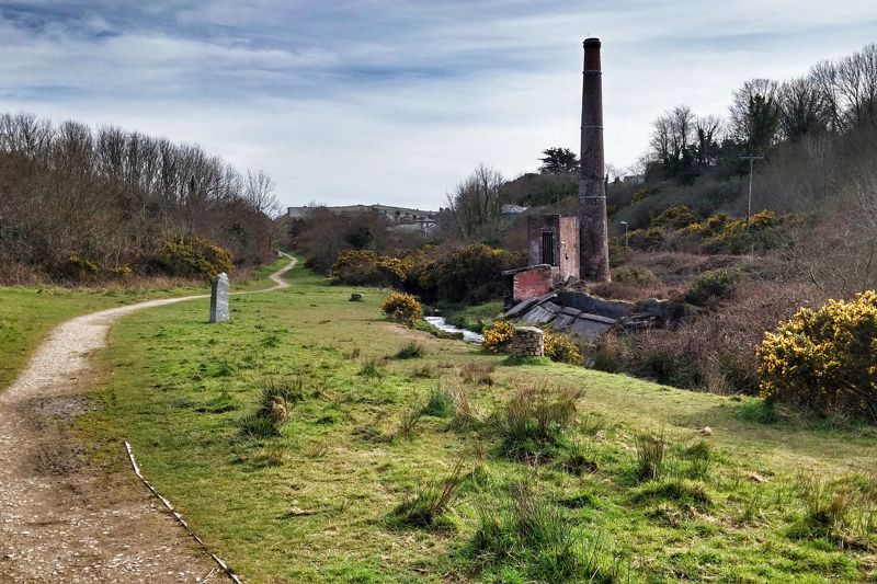 Property photo 3 of 8 Tuckingmill Valley
