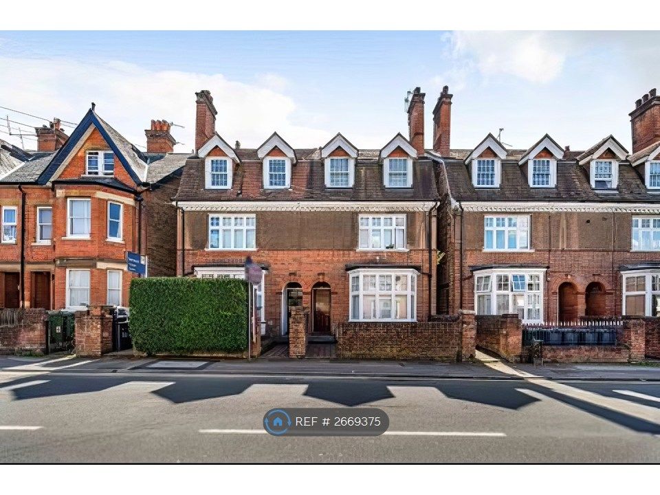 Property photo 1 of 35