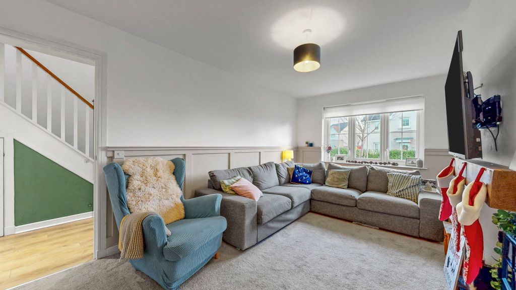 Property photo 3 of 27 23-Web-Or-Mls-22 Portree Crescent_43